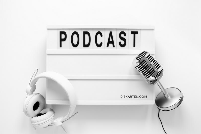 3+ Podcast Bisnis Diskartes yang Bisa Didengarkan oleh Pemilik Usaha